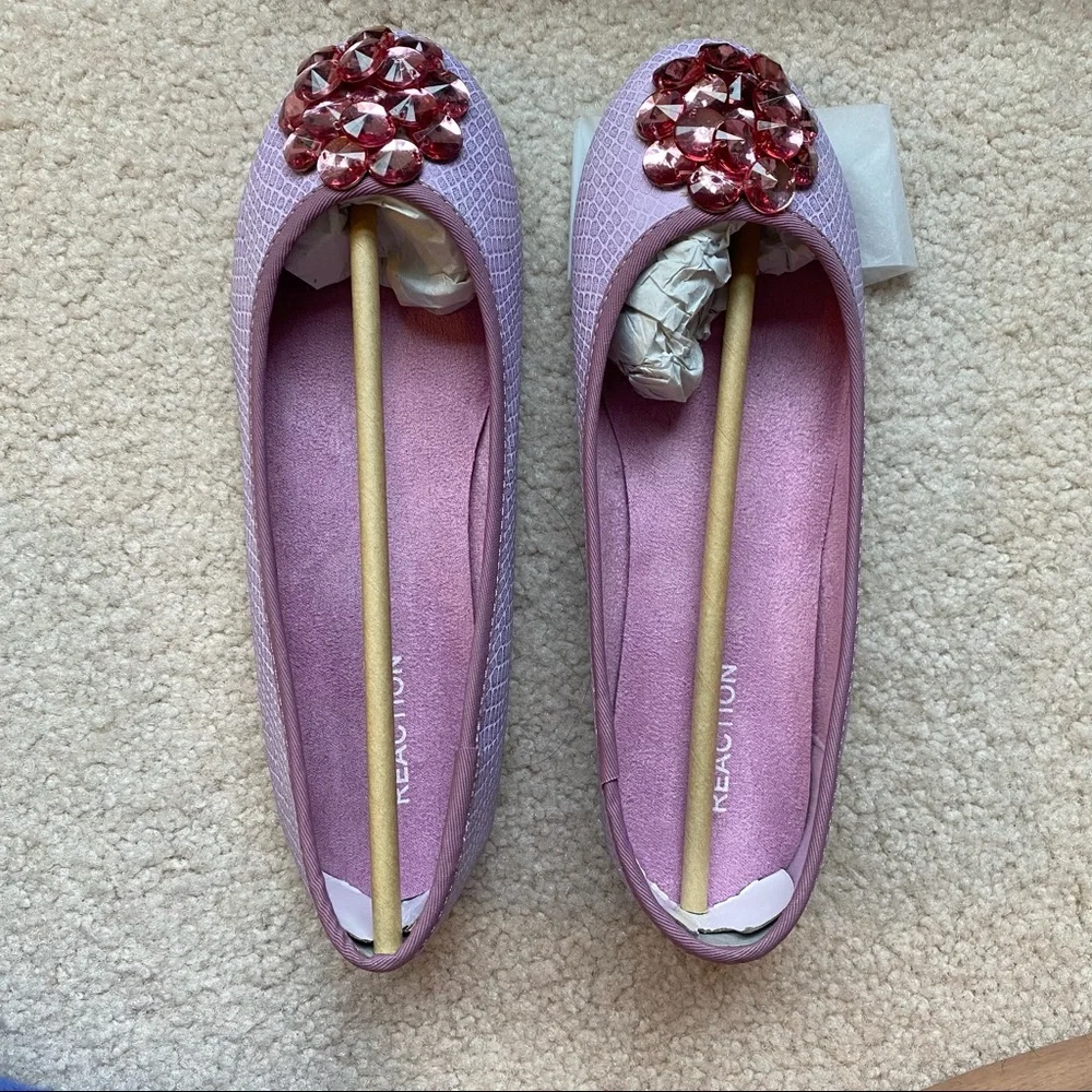 [NWT] Kenneth Cole Reaction Dip and Slide Flats